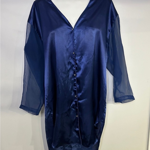 Vintage Victoria Secret Satin Effect Sheer Sleeve Button Up Sleepwear Top M/L - Picture 8 of 11